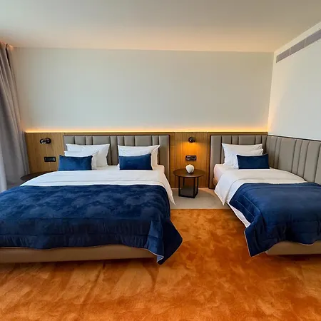 Abi'S Hotel & Spa Vlore Exterior photo